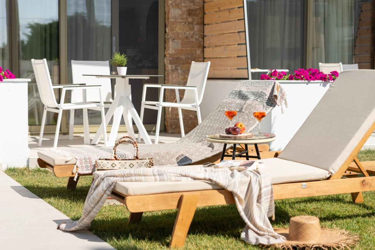 Imagine Luxury Suites Никити Экстерьер фото