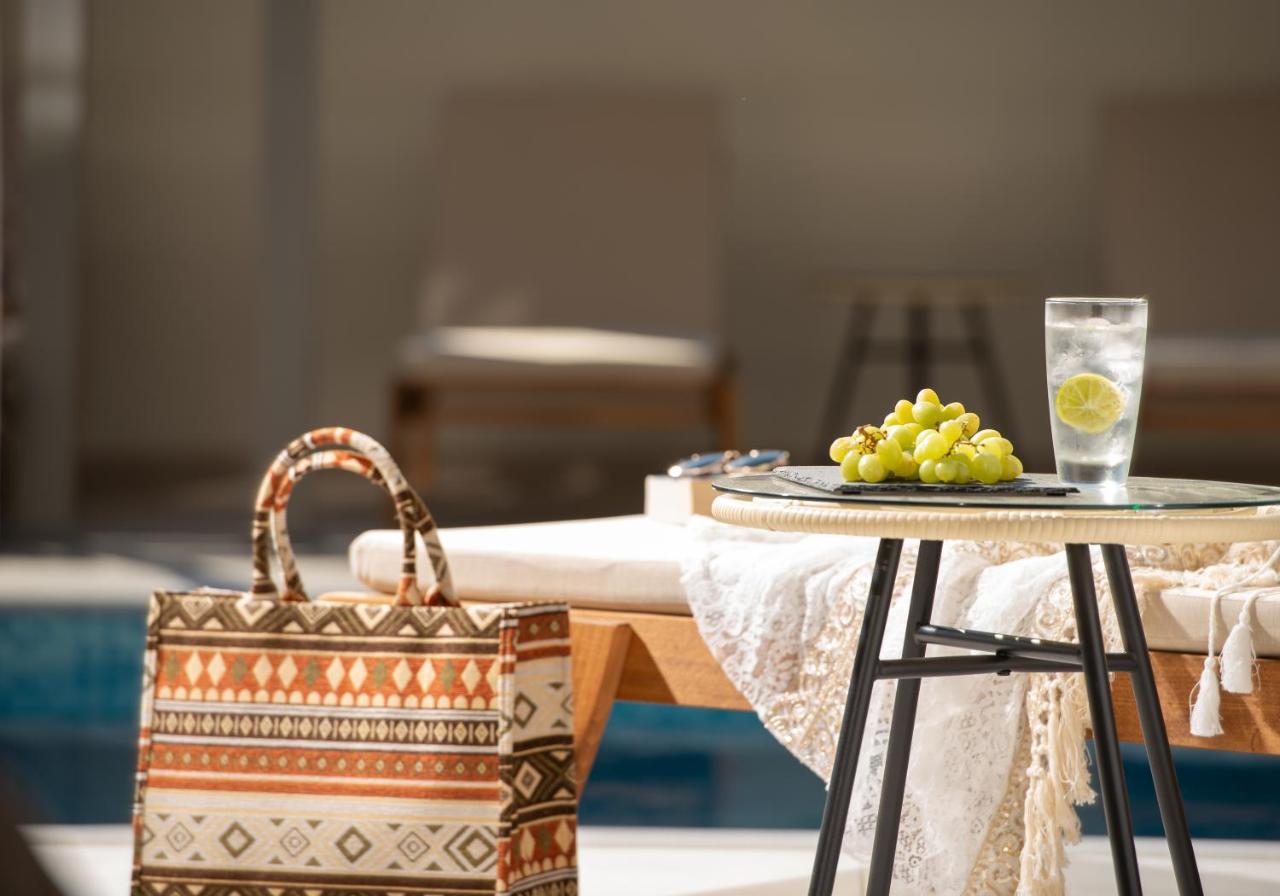 Imagine Luxury Suites Никити Экстерьер фото